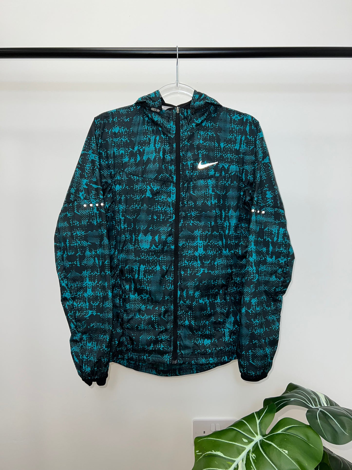 Nike Digital Windrunner