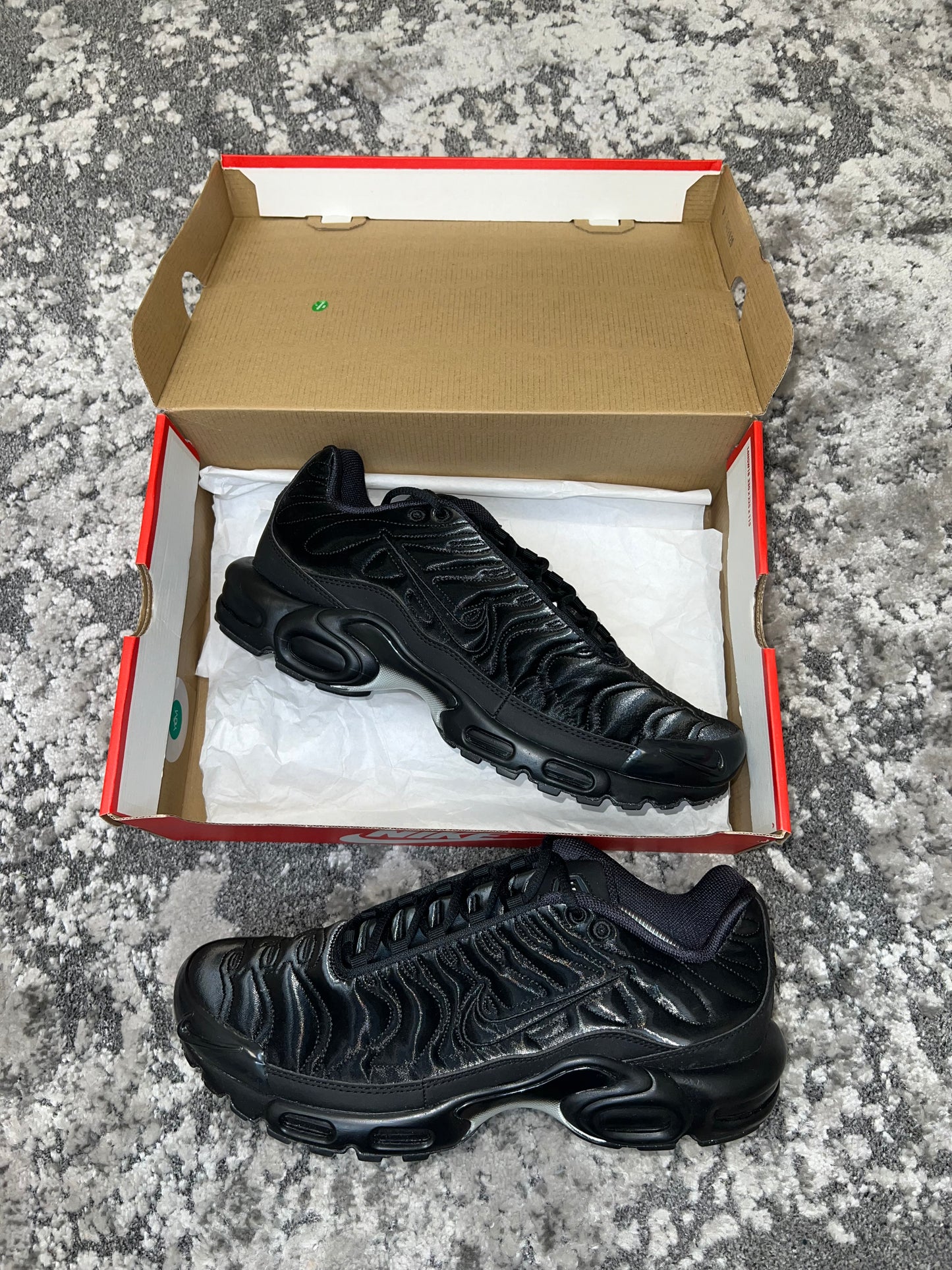 Nike Air Max Plus Black Velvet