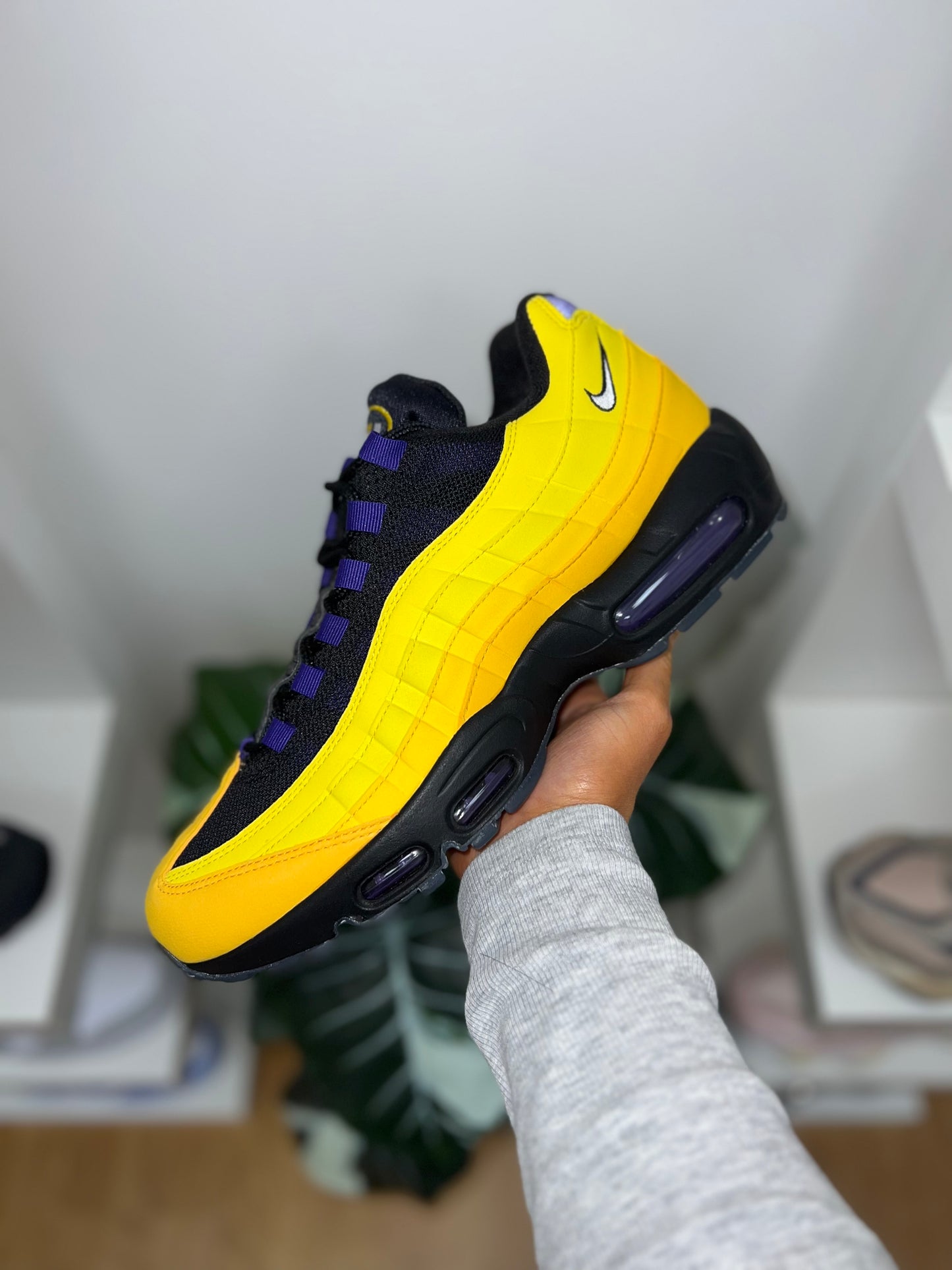 Nike Air Max 95 LeBron Lakers