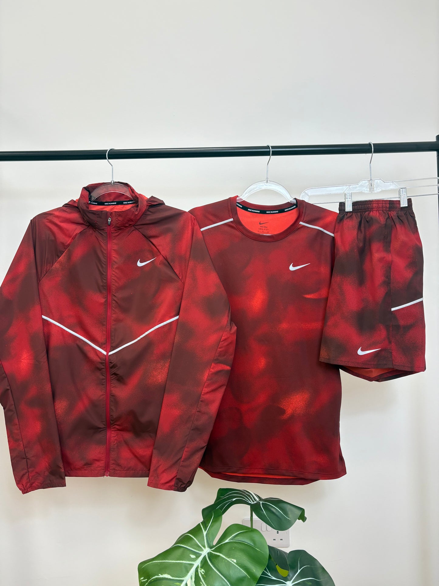 Nike 3 Piece Camo Set Red
