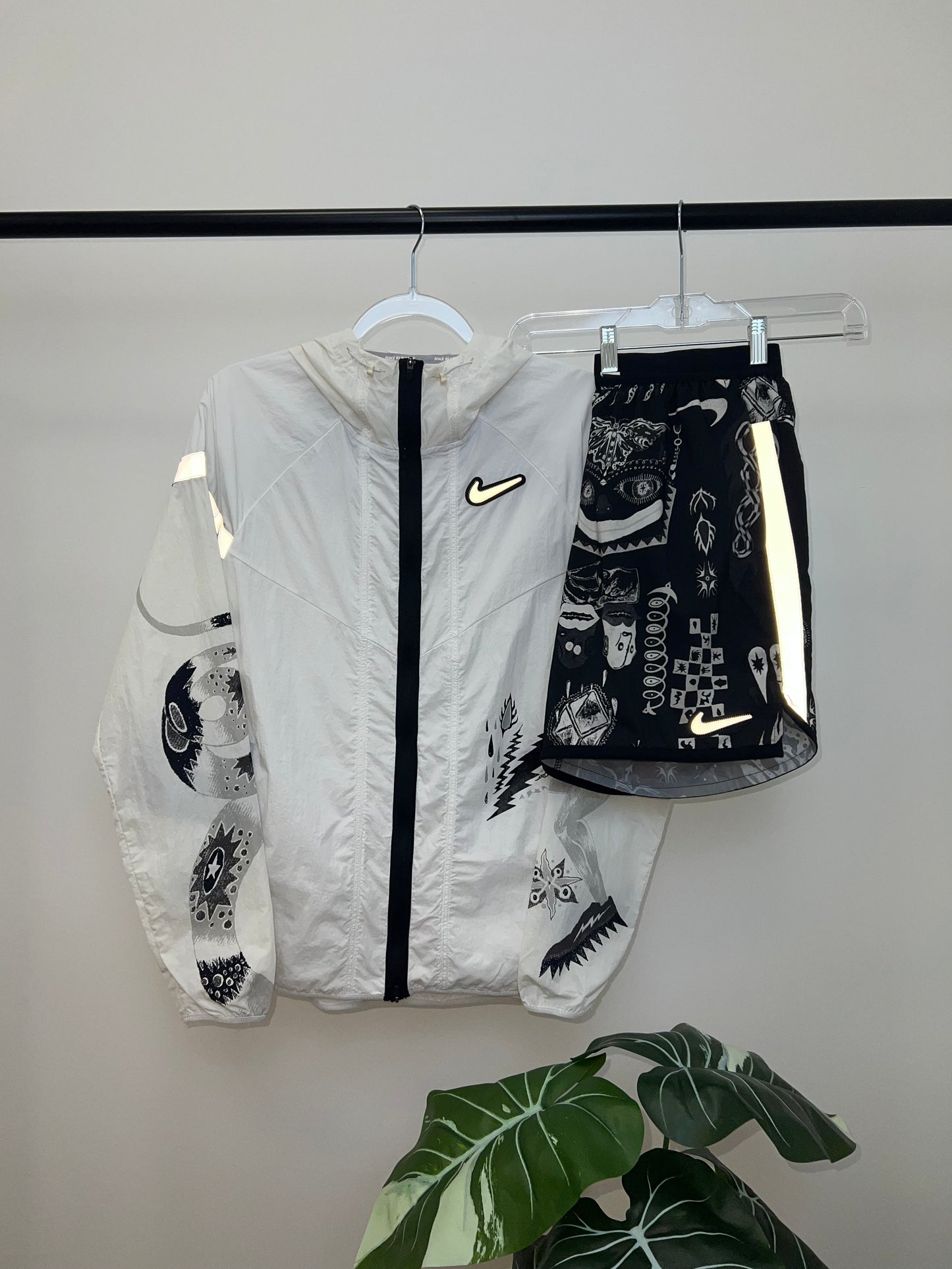 Nike Tokyo Exclusive Dragon Set