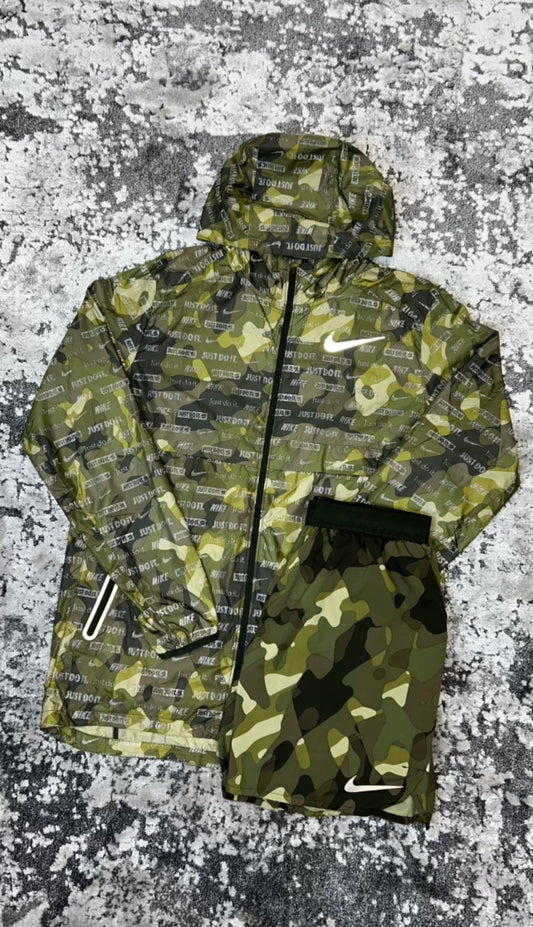 Nike Camo Set