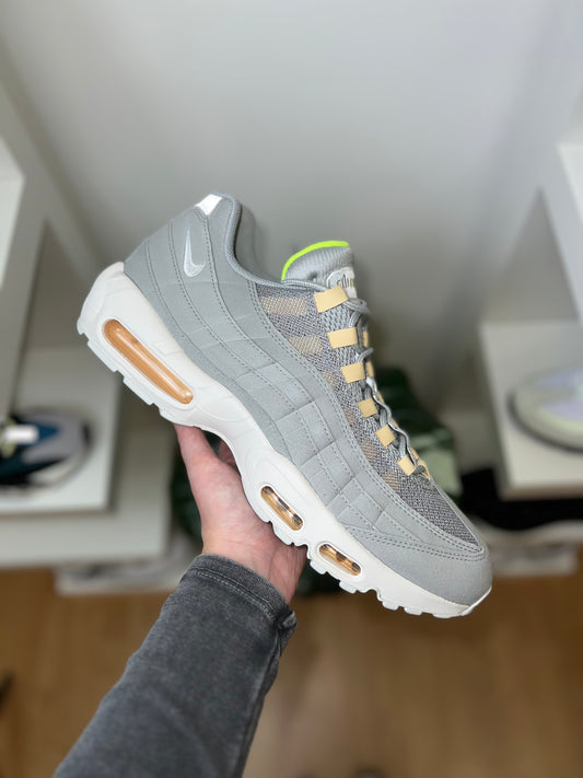 Nike Air Max 95 Light Smoke Grey