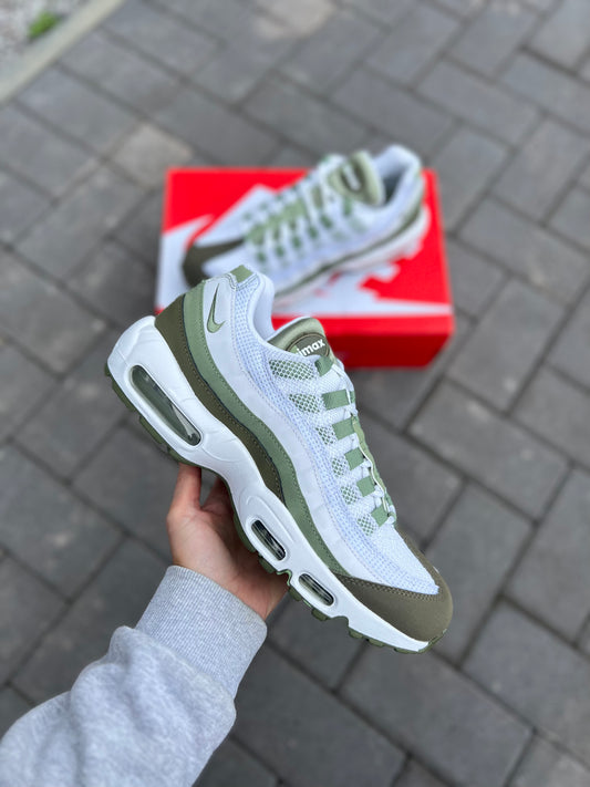 Nike Air Max 95 Oil Green