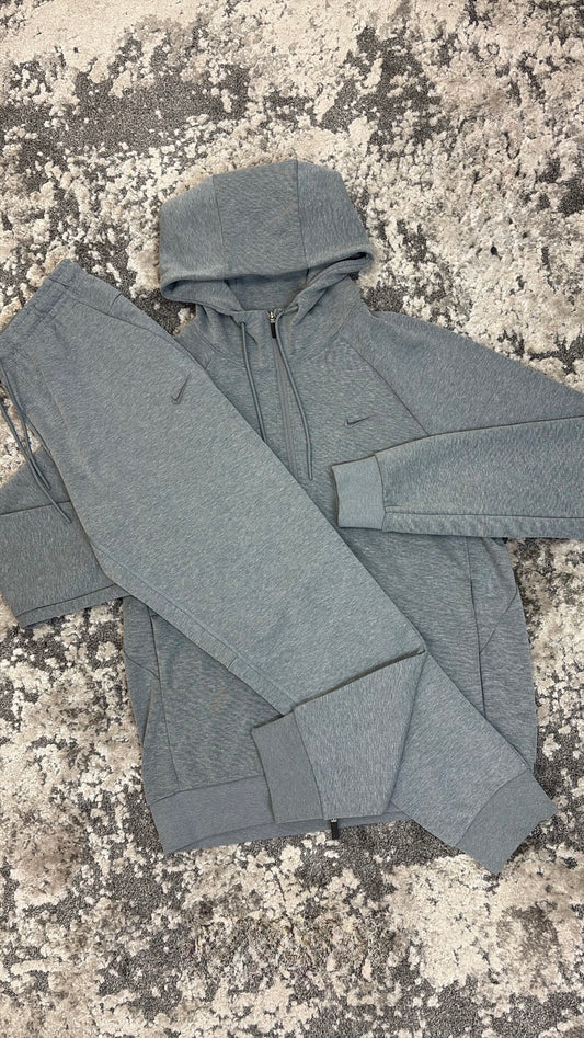 Nike Tracksuit Grey