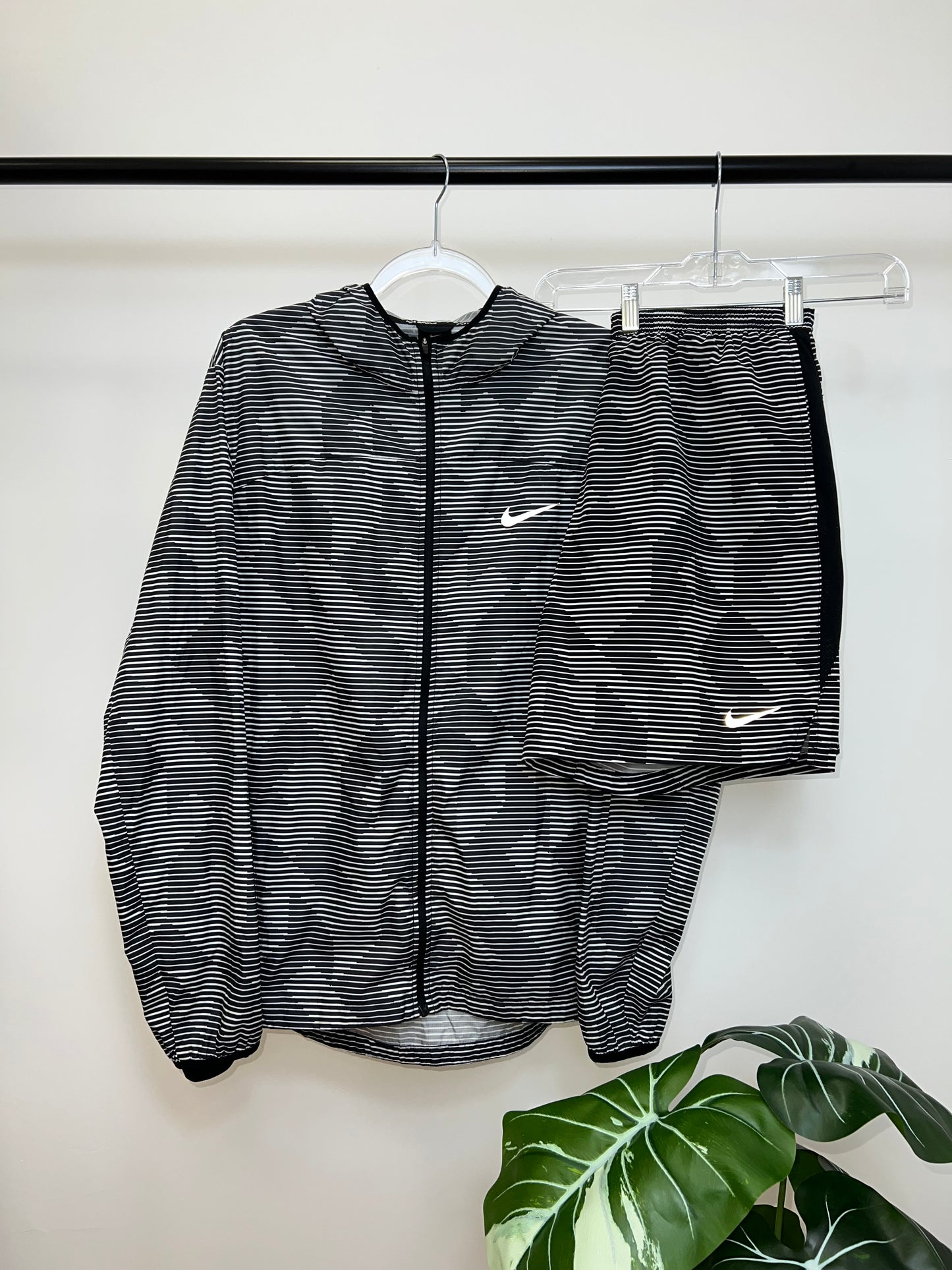 Nike Reflective Set