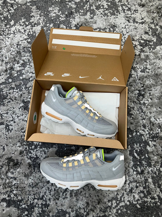 Nike Air Max 95 Light Smoke Grey