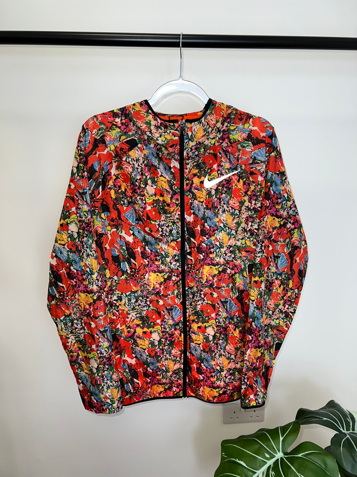 Nike Rare Floral Windrunner