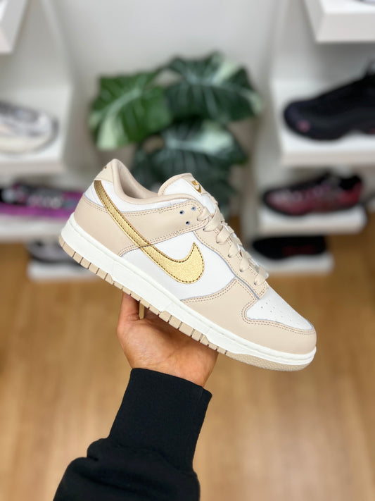 Nike Dunk Low Phantom Metallic Gold