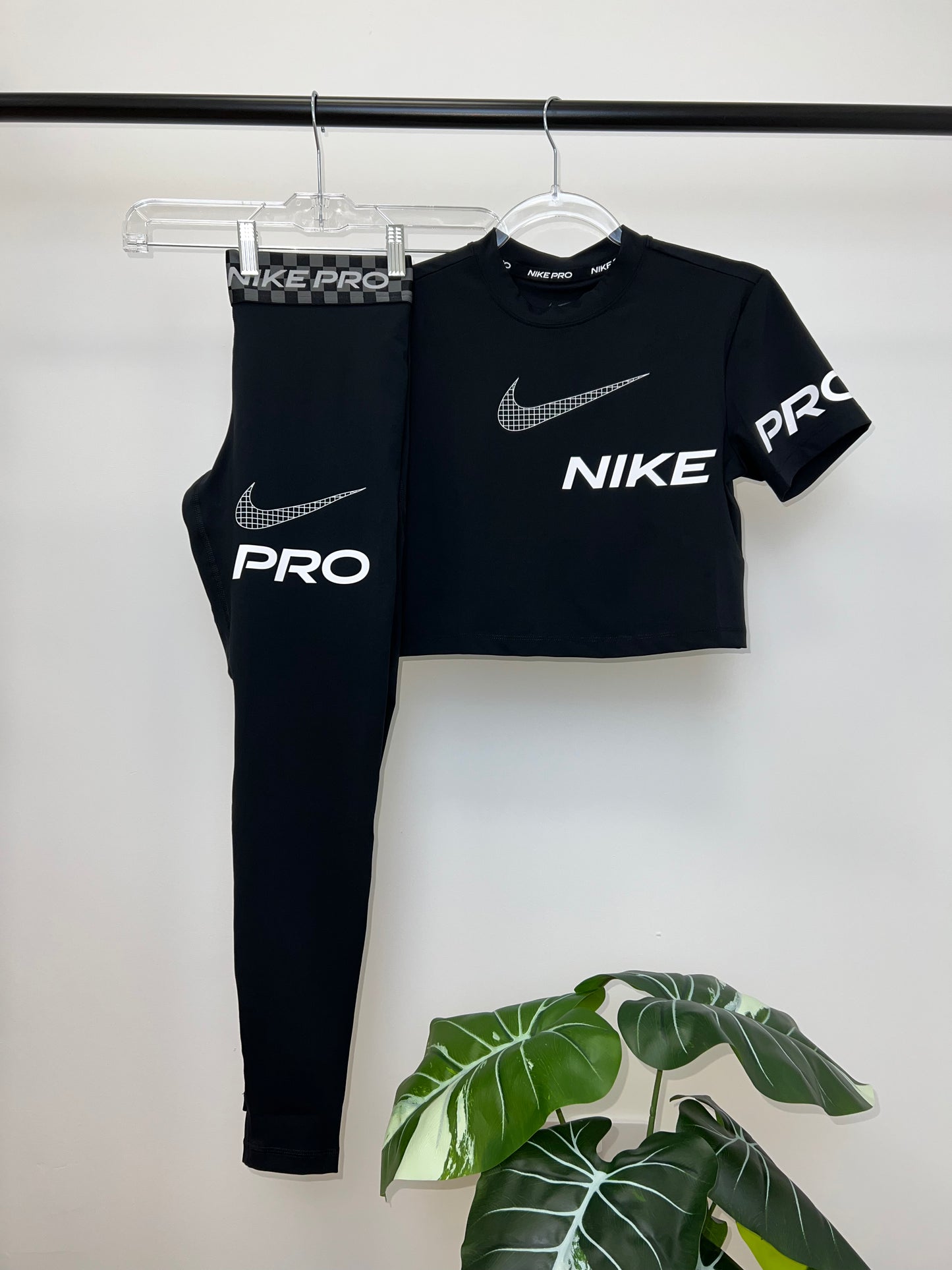 Nike Pro Womens Set