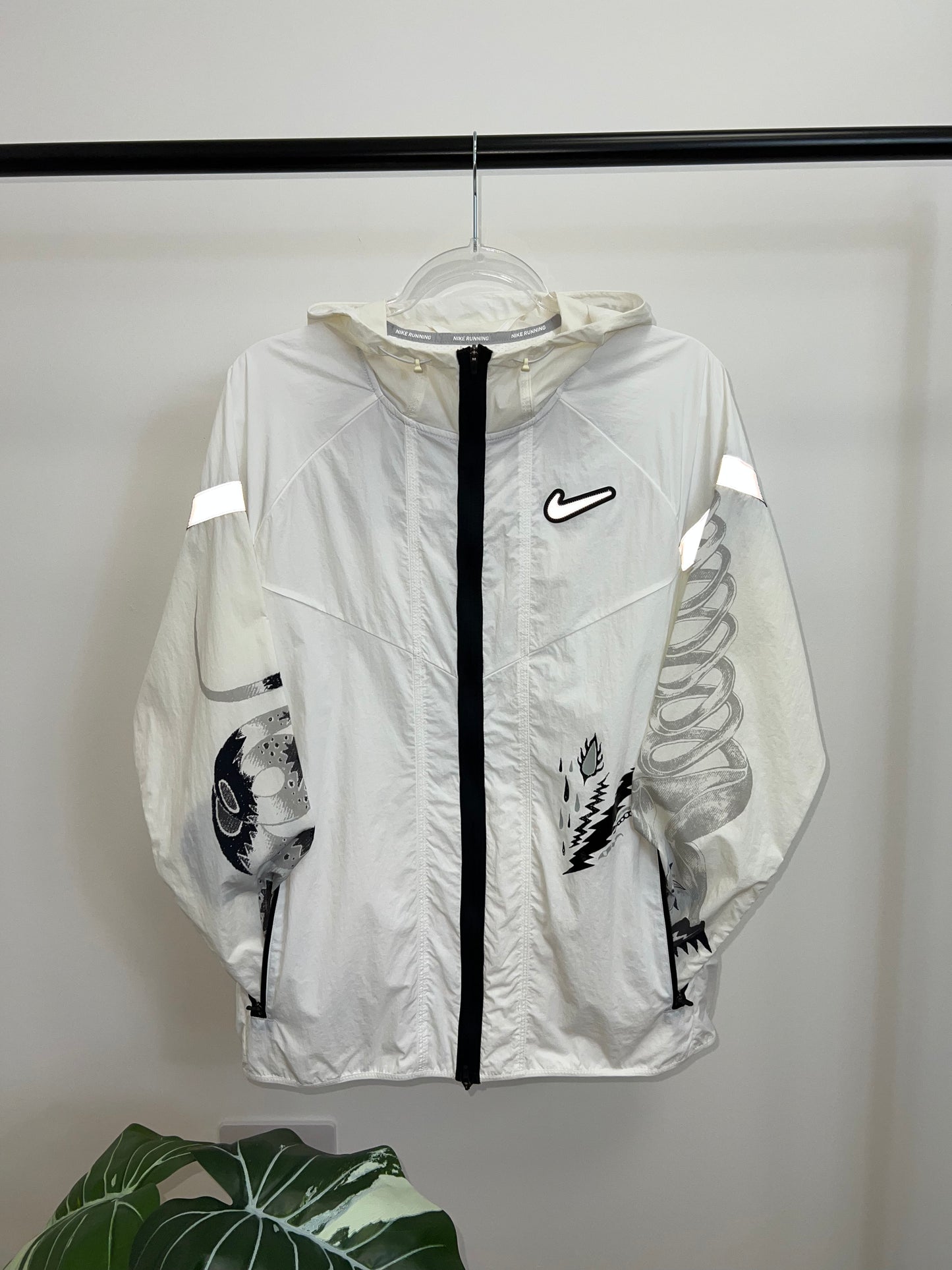 Nike Tokyo Exclusive Dragon Windrunner White